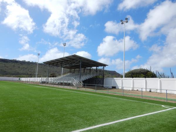 Indebon ta mehorá fasilidatnan deportivo i espasio públiko na Boneiru